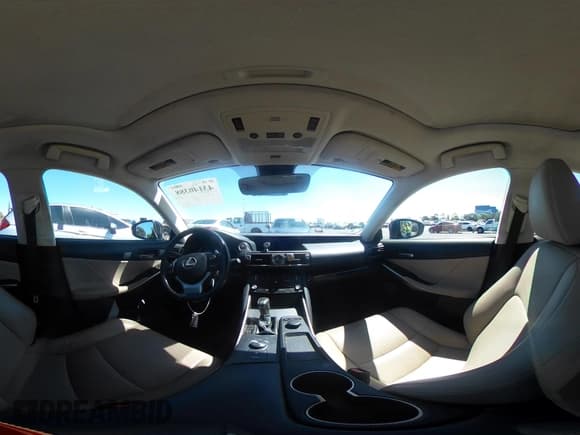 ✅ 2017 Lexus IS 200t • VIN: JTHBA1D29H5042431 • Lot: 43140388. Wystawiony na IAAI z przebiegiem 107 579 mil. Bezpłatny archiwum sprzedaży aukcyjnych z USA i szczegółowy raport historii pojazdu na DreamBid. Zdjęcie 20.