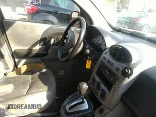 ✅ 2005 Saturn VUE • VIN: 5GZCZ63455S803403 • Lot: 41816330. Wystawiony na IAAI z przebiegiem 303 015 mil. Bezpłatny archiwum sprzedaży aukcyjnych z USA i szczegółowy raport historii pojazdu na DreamBid. Zdjęcie 5.