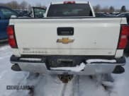 ✅ 2015 Chevrolet Silverado 2500HD LT • VIN: 1GC1KVE84FF566307 • Lot: 45923095. Wystawiony na Copart z przebiegiem 308 572 mil. Bezpłatny archiwum sprzedaży aukcyjnych z USA i szczegółowy raport historii pojazdu na DreamBid. Zdjęcie 6.