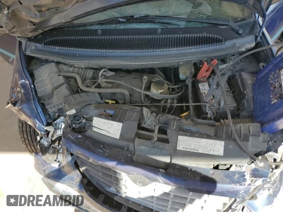 ✅ 2001 Chrysler Voyager • VIN: 1C4GJ25351B120098 • Lot: 80496045. Wystawiony na Copart z przebiegiem 292 110 mil. Bezpłatny archiwum sprzedaży aukcyjnych z USA i szczegółowy raport historii pojazdu na DreamBid. Zdjęcie 12.