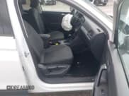 ✅ 2020 Volkswagen Tiguan S • VIN: 3VV1B7AX2LM135213 • Lot: 42670030. Wystawiony na IAAI z przebiegiem 90 124 mil. Bezpłatny archiwum sprzedaży aukcyjnych z USA i szczegółowy raport historii pojazdu na DreamBid. Zdjęcie 5.