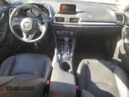 ✅ 2014 Mazda 3 S Grand Touring • VIN: JM1BM1W3XE1179993 • Лот: 92691265. Опубликован ранее на Copart с пробегом 91 613 миль. Бесплатный доступ к архиву аукционных продаж из США и подробный отчёт об истории автомобиля на DreamBid. Изображение 8.