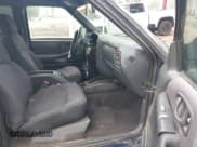 ✅ 2003 Chevrolet S-10 LS • VIN: 1GCCS19XX38175388 • Лот: 43401773. Опубликован ранее на IAAI с пробегом 229 451 миль. Бесплатный доступ к архиву аукционных продаж из США и подробный отчёт об истории автомобиля на DreamBid. Изображение 5.