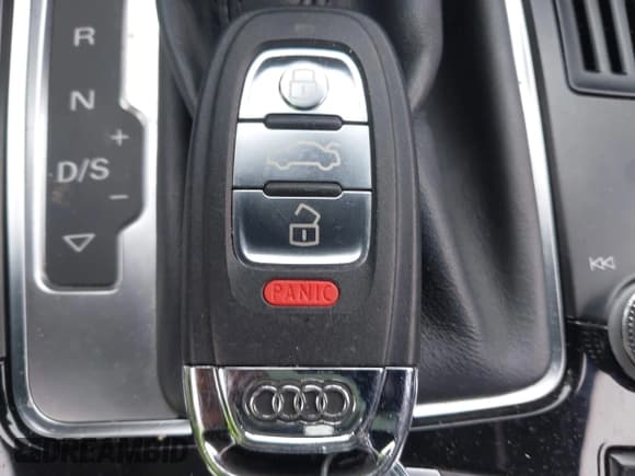 ✅ 2014 Audi Q5 Premium Plus • VIN: WA1CMAFP6EA100210 • Lot: 42347481. Listed on IAAI with 115,117 mi. Free auction sales archive from the USA and detailed vehicle history report at DreamBid. Image 11.