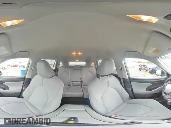 ✅ 2024 Toyota Highlander LE • VIN: 5TDKDRBH2RS554977 • Lot: 87486155. Listed on Copart with 6,870 mi. Free auction sales archive from the USA and detailed vehicle history report at DreamBid. Image 15.