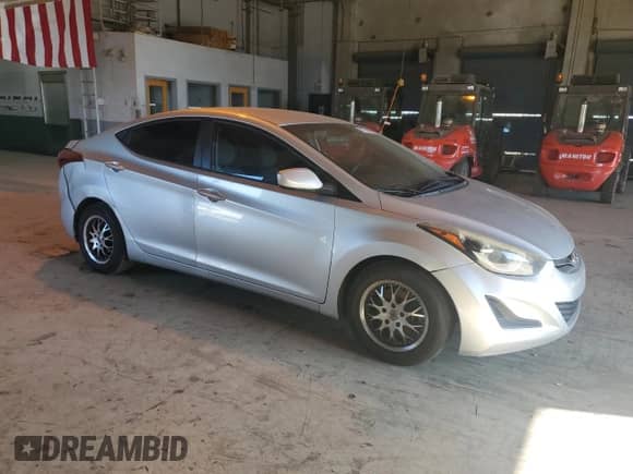 2016 Hyundai Elantra SE with VIN 5NPDH4AE3GH710244, listed as a Copart auction lot 82738935 with 210,091 mi miles and Salvage title. Bid and sale history available at DreamBid. Image 4.