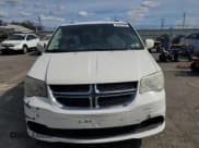✅ 2012 Dodge Grand Caravan SXT • VIN: 2C4RDGCG9CR214072 • Lot: 82005105. Wystawiony na Copart z przebiegiem 124 394 mil. Bezpłatny archiwum sprzedaży aukcyjnych z USA i szczegółowy raport historii pojazdu na DreamBid. Zdjęcie 5.