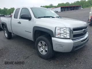 ✅ 2010 Chevrolet Silverado 1500 LT • VIN: 1GCSKSEA1AZ103926 • Lot: 42263315. Wystawiony na IAAI z przebiegiem 261 373 mil. Bezpłatny archiwum sprzedaży aukcyjnych z USA i szczegółowy raport historii pojazdu na DreamBid. Zdjęcie 1.