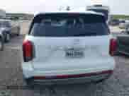 2025 Hyundai Palisade SEL z VIN KM8R2DGE7SU833358, wystawiony jako IAAI lot #43581897 z przebiegiem 31 129 mil mil oraz . Historia ofert i sprzedaży dostępna na DreamBid. Obrazek 16.