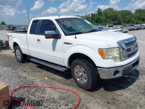 ✅ 2012 Ford F-150 XL • VIN: 1FTFX1EF4CFB50705 • Lot: 42739990. Wystawiony na IAAI z przebiegiem 258 704 mil. Bezpłatny archiwum sprzedaży aukcyjnych z USA i szczegółowy raport historii pojazdu na DreamBid. Zdjęcie 1.