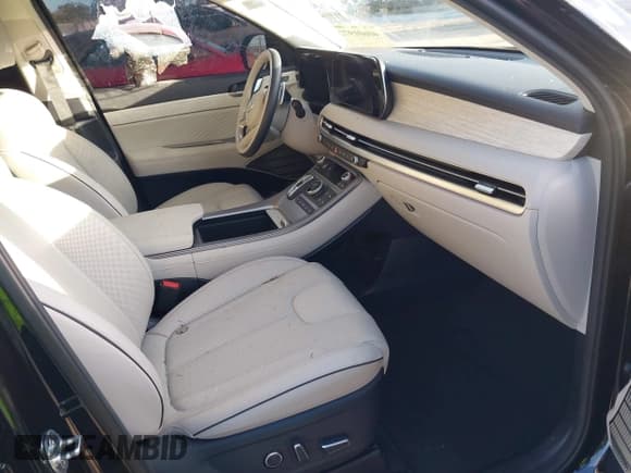 ✅ 2024 Hyundai Palisade Calligraphy • VIN: KM8R7DGE8RU698516 • Лот: 40601972. Опубликован ранее на IAAI с пробегом 8 238 миль. Бесплатный доступ к архиву аукционных продаж из США и подробный отчёт об истории автомобиля на DreamBid. Изображение 5.