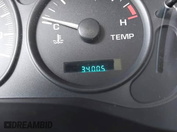 2005 Chevrolet Venture LS z VIN 1GNDV23EX5D100832, wystawiony jako IAAI lot #42888933 z przebiegiem 34 005 mil mil oraz . Historia ofert i sprzedaży dostępna na DreamBid. Obrazek 7.