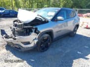 ✅ 2019 Jeep Compass Latitude • VIN: 3C4NJDBB5KT697213 • Lot: 43133163. Listed on IAAI with 55,308 mi. Free auction sales archive from the USA and detailed vehicle history report at DreamBid. Image 17.