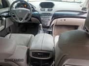 ✅ 2007 Acura MDX Technology • VIN: 2HNYD28317H526252 • Лот: 91828855. Опубликован ранее на Copart с пробегом 176 394 миль. Бесплатный доступ к архиву аукционных продаж из США и подробный отчёт об истории автомобиля на DreamBid. Изображение 8.