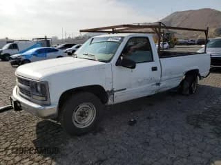✅ 2000 Chevrolet Silverado 2500 • VIN: 1GCGC24RXYR197759 • Lot: 42634935. Wystawiony na Copart z przebiegiem 658 067 mil. Bezpłatny archiwum sprzedaży aukcyjnych z USA i szczegółowy raport historii pojazdu na DreamBid. Zdjęcie 1.