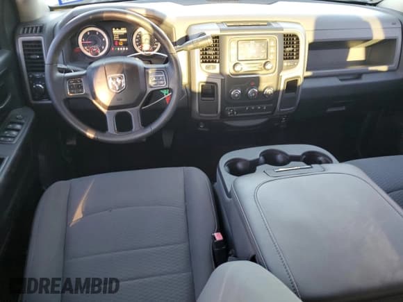 ✅ 2016 Ram 2500 Tradesman • VIN: 3C6UR4CL8GG247025 • Лот: 84169984. Опубликован ранее на Copart с пробегом 25 000 миль. Бесплатный доступ к архиву аукционных продаж из США и подробный отчёт об истории автомобиля на DreamBid. Изображение 8.