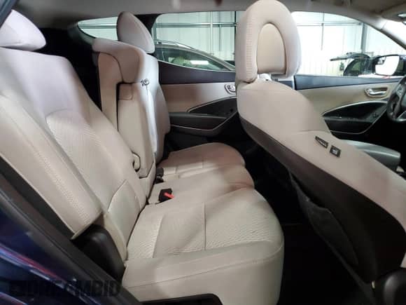 2018 Hyundai Santa Fe 2.4L с VIN 5XYZT3LB8JG556064, выставлен на аукционе Copart как лот 81517185 с пробегом 113 887 миль миль и Списание • Salvage title. История ставок и продаж доступна на DreamBid. Изображение 11.