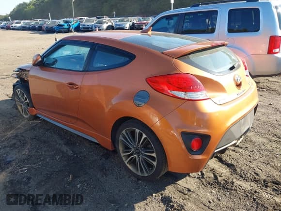 ✅ 2016 Hyundai Veloster Turbo Rally Edition • VIN: KMHTC6AE4GU304285 • Лот: 43133359. Опубликован ранее на IAAI с пробегом 186 694 миль. Бесплатный доступ к архиву аукционных продаж из США и подробный отчёт об истории автомобиля на DreamBid. Изображение 3.