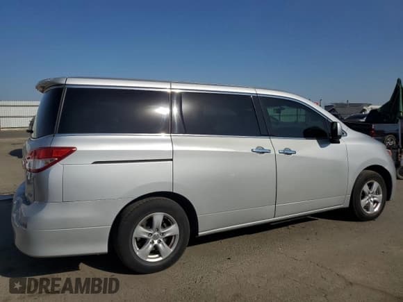 ✅ 2015 Nissan Quest S • VIN: JN8AE2KP8F9126479 • Lot: 72079055. Wystawiony na Copart z przebiegiem 111 277 mil. Bezpłatny archiwum sprzedaży aukcyjnych z USA i szczegółowy raport historii pojazdu na DreamBid. Zdjęcie 3.