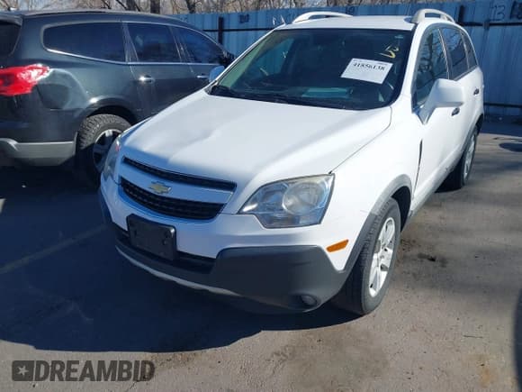 ✅ 2014 Chevrolet Captiva Sport LS • VIN: 3GNAL2EK2ES648528 • Lot: 41856138. Wystawiony na IAAI z przebiegiem 135 511 mil. Bezpłatny archiwum sprzedaży aukcyjnych z USA i szczegółowy raport historii pojazdu na DreamBid. Zdjęcie 6.