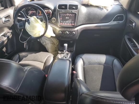 ✅ 2018 Dodge Journey Crossroad • VIN: 3C4PDDGG8JT387706 • Лот: 71188705. Опубликован ранее на Copart с пробегом 92 623 миль. Бесплатный доступ к архиву аукционных продаж из США и подробный отчёт об истории автомобиля на DreamBid. Изображение 8.