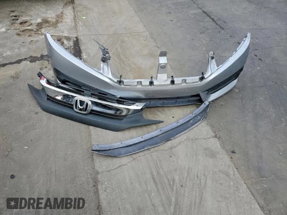 ✅ 2016 Honda Civic LX • VIN: 19XFC2F55GE214936 • Lot: 94490495. Listed on Copart with 105,352 mi. Free auction sales archive from the USA and detailed vehicle history report at DreamBid. Image 12.