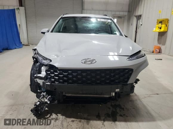 ✅ 2023 Hyundai Kona SEL • VIN: KM8K6CAB5PU977903 • Лот: 78051714. Опубликован ранее на Copart с пробегом 42 945 миль. Бесплатный доступ к архиву аукционных продаж из США и подробный отчёт об истории автомобиля на DreamBid. Изображение 5.