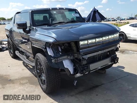 ✅ 2025 GMC HUMMER EV Pickup 2X • VIN: 1GT40BDD3SU112006 • Lot: 85553835. Listed on Copart with 1,280 mi. Free auction sales archive from the USA and detailed vehicle history report at DreamBid. Image 14.
