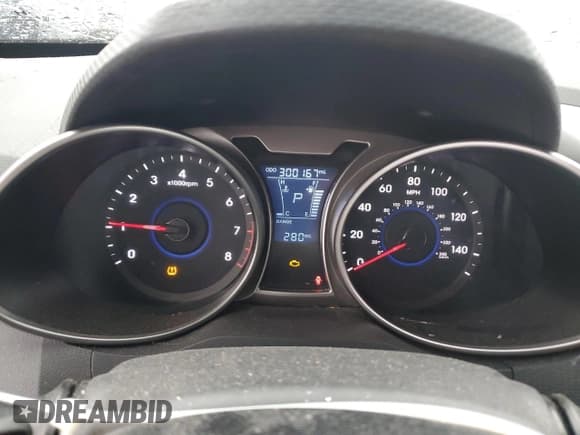 ✅ 2016 Hyundai Veloster • VIN: KMHTC6AD8GU260296 • Lot: 45921955. Wystawiony na Copart z przebiegiem 300 167 mil. Bezpłatny archiwum sprzedaży aukcyjnych z USA i szczegółowy raport historii pojazdu na DreamBid. Zdjęcie 9.