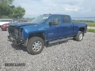 ✅ 2015 Chevrolet Silverado 2500HD LT • VIN: 1GC1KVEG3FF680502 • Lot: 69014895. Wystawiony na Copart z przebiegiem 223 971 mil. Bezpłatny archiwum sprzedaży aukcyjnych z USA i szczegółowy raport historii pojazdu na DreamBid. Zdjęcie 1.