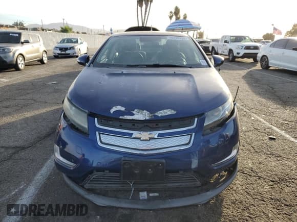 ✅ 2013 Chevrolet Volt • VIN: 1G1RH6E40DU144038 • Lot: 79498494. Wystawiony na Copart z przebiegiem 69 473 mil. Bezpłatny archiwum sprzedaży aukcyjnych z USA i szczegółowy raport historii pojazdu na DreamBid. Zdjęcie 5.
