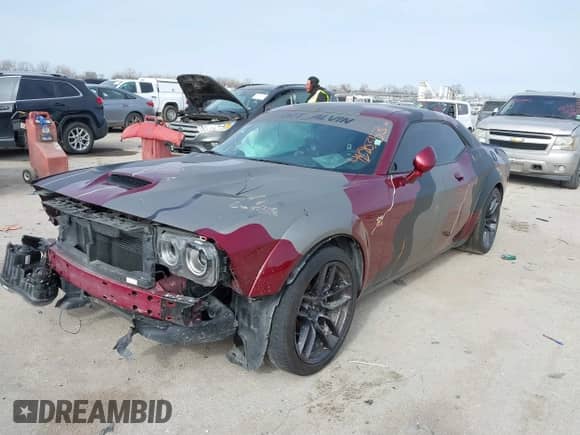 ✅ 2020 Dodge Challenger R/T Scat Pack • VIN: 2C3CDZFJ3LH147679 • Lot: 41380353. Wystawiony na IAAI z przebiegiem 49 046 mil. Bezpłatny archiwum sprzedaży aukcyjnych z USA i szczegółowy raport historii pojazdu na DreamBid. Zdjęcie 2.