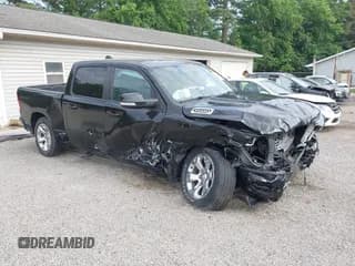 ✅ 2022 Ram 1500 Big Horn • VIN: 1C6RRFFG9NN400564 • Лот: 42364826. Опубликован ранее на IAAI с пробегом 18 618 миль. Бесплатный доступ к архиву аукционных продаж из США и подробный отчёт об истории автомобиля на DreamBid. Изображение 1.