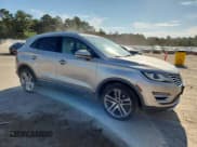 ✅ 2015 Lincoln MKC • VIN: 5LMCJ2A94FUJ37570 • Lot: 71489515. Wystawiony na Copart z przebiegiem 189 662 mil. Bezpłatny archiwum sprzedaży aukcyjnych z USA i szczegółowy raport historii pojazdu na DreamBid. Zdjęcie 4.