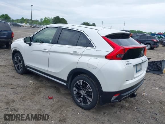 ✅ 2019 Mitsubishi Eclipse Cross SE • VIN: JA4AT5AA4KZ051817 • Lot: 42102776. Wystawiony na IAAI z przebiegiem 62 291 mil. Bezpłatny archiwum sprzedaży aukcyjnych z USA i szczegółowy raport historii pojazdu na DreamBid. Zdjęcie 3.