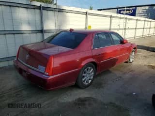 ✅ 2011 Cadillac DTS Premium Collection • VIN: 1G6KH5E6XBU104182 • Lot: 84391665. Wystawiony na Copart z przebiegiem 196 202 mil. Bezpłatny archiwum sprzedaży aukcyjnych z USA i szczegółowy raport historii pojazdu na DreamBid. Zdjęcie 3.