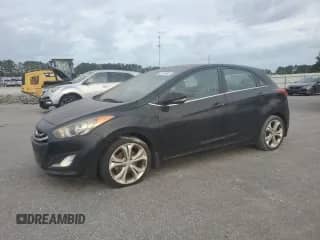 2014 Hyundai Elantra z VIN KMHD35LH9EU233538, wystawiony jako Copart lot #82390645 z przebiegiem 112 747 mil mil oraz Czysty tytuł • Clean title. Historia ofert i sprzedaży dostępna na DreamBid. Obrazek 1.