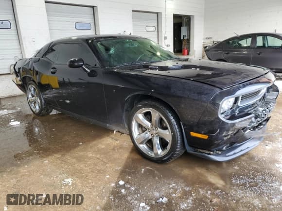 ✅ 2011 Dodge Challenger R/T Classic • VIN: 2B3CJ5DT1BH561898 • Lot: 43788305. Listed on Copart with 60,794 mi. Free auction sales archive from the USA and detailed vehicle history report at DreamBid. Image 4.