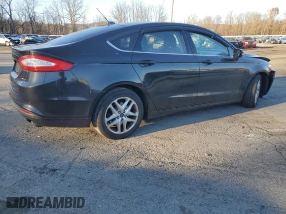 ✅ 2015 Ford Fusion SE • VIN: 3FA6P0H75FR148750 • Lot: 93550245. Listed on Copart with 173,669 mi. Free auction sales archive from the USA and detailed vehicle history report at DreamBid. Image 3.