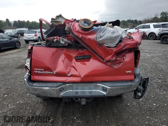 ✅ 2013 Toyota Tacoma • VIN: 3TMLU4EN6DM111510 • Lot: 93412455. Listed on Copart with Not provided. Free auction sales archive from the USA and detailed vehicle history report at DreamBid. Image 6.