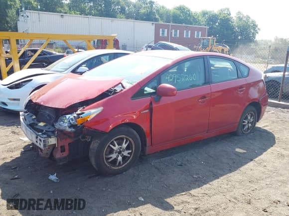 ✅ 2011 Toyota Prius III • VIN: JTDKN3DU3B0299995 • Lot: 42952260. Listed on IAAI with 240,267 mi. Free auction sales archive from the USA and detailed vehicle history report at DreamBid. Image 17.