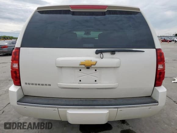 ✅ 2013 Chevrolet Suburban LTZ • VIN: 1GNSCKE0XDR149819 • Lot: 55429145. Wystawiony na Copart z przebiegiem 163 846 mil. Bezpłatny archiwum sprzedaży aukcyjnych z USA i szczegółowy raport historii pojazdu na DreamBid. Zdjęcie 6.