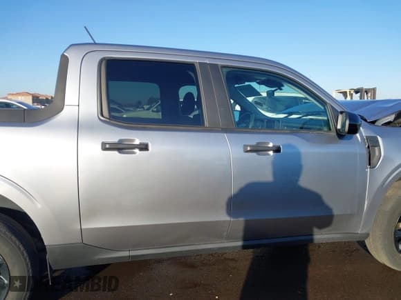 ✅ 2023 Ford Maverick XL • VIN: 3FTTW8E35PRA34376 • Lot: 43583440. Wystawiony na IAAI z przebiegiem 33 859 mil. Bezpłatny archiwum sprzedaży aukcyjnych z USA i szczegółowy raport historii pojazdu na DreamBid. Zdjęcie 13.