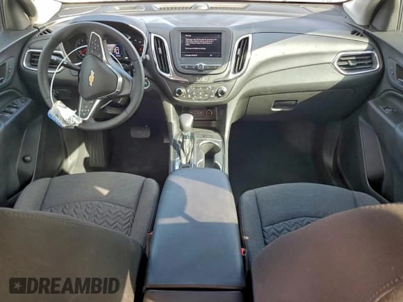✅ 2024 Chevrolet Equinox LT • VIN: 3GNAXKEG7RS223845 • Lot: 95532025. Listed on Copart with 860 mi. Free auction sales archive from the USA and detailed vehicle history report at DreamBid. Image 8.