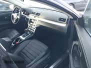 ✅ 2013 Volkswagen CC R-Line • VIN: WVWBN7AN1DE515241 • Lot: 43873565. Listed on IAAI with 96,782 mi. Free auction sales archive from the USA and detailed vehicle history report at DreamBid. Image 5.