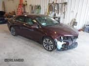 ✅ 2013 Lincoln MKZ • VIN: 3LN6L2G96DR803799 • Лот: 42778140. Опубликован ранее на IAAI с пробегом 128 504 миль. Бесплатный доступ к архиву аукционных продаж из США и подробный отчёт об истории автомобиля на DreamBid. Изображение 1.