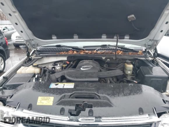 ✅ 2001 Chevrolet Suburban LS • VIN: 1GNFK16T81J262797 • Лот: 41676421. Опубликован ранее на IAAI с пробегом Не указан. Бесплатный доступ к архиву аукционных продаж из США и подробный отчёт об истории автомобиля на DreamBid. Изображение 10.