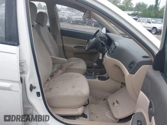 ✅ 2006 Hyundai Accent GLS • VIN: KMHCN46C56U056777 • Лот: 42344945. Опубликован ранее на IAAI с пробегом 95 349 миль. Бесплатный доступ к архиву аукционных продаж из США и подробный отчёт об истории автомобиля на DreamBid. Изображение 5.