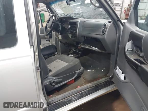 ✅ 2011 Ford Ranger XLT • VIN: 1FTKR4EE7BPB14288 • Lot: 42745544. Listed on IAAI with Not provided. Free auction sales archive from the USA and detailed vehicle history report at DreamBid. Image 5.