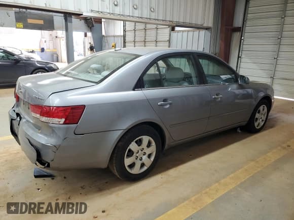 ✅ 2008 Hyundai Sonata GLS • VIN: 5NPET46C88H366566 • Лот: 86198024. Опубликован ранее на Copart с пробегом 175 408 миль. Бесплатный доступ к архиву аукционных продаж из США и подробный отчёт об истории автомобиля на DreamBid. Изображение 3.